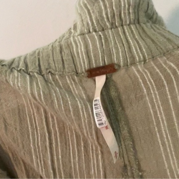 Free People Semi Sweet Cropped Pants in Sage Combo - Picture 9 of 12